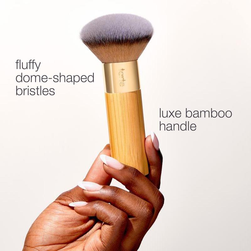 The Buffer™ – Fluffy Dome Foundation Brush